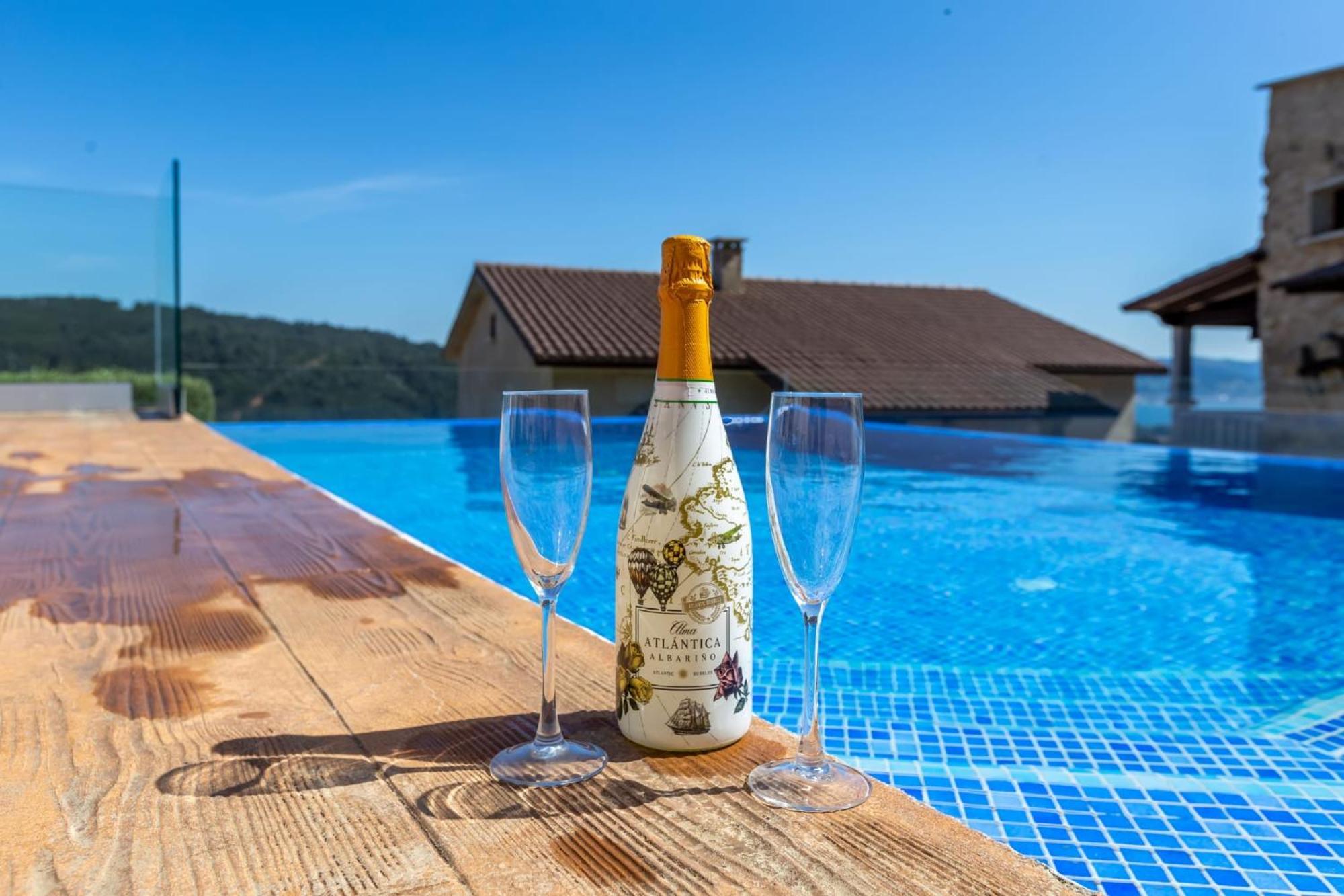 Villa Alma 포이오 외부 사진